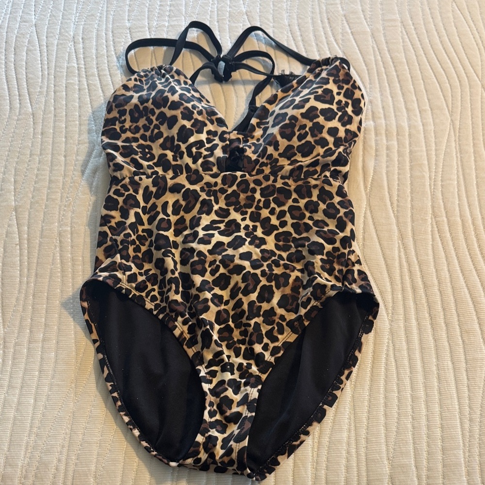 Time and Tru Leopard Print One Piece Swimsuit